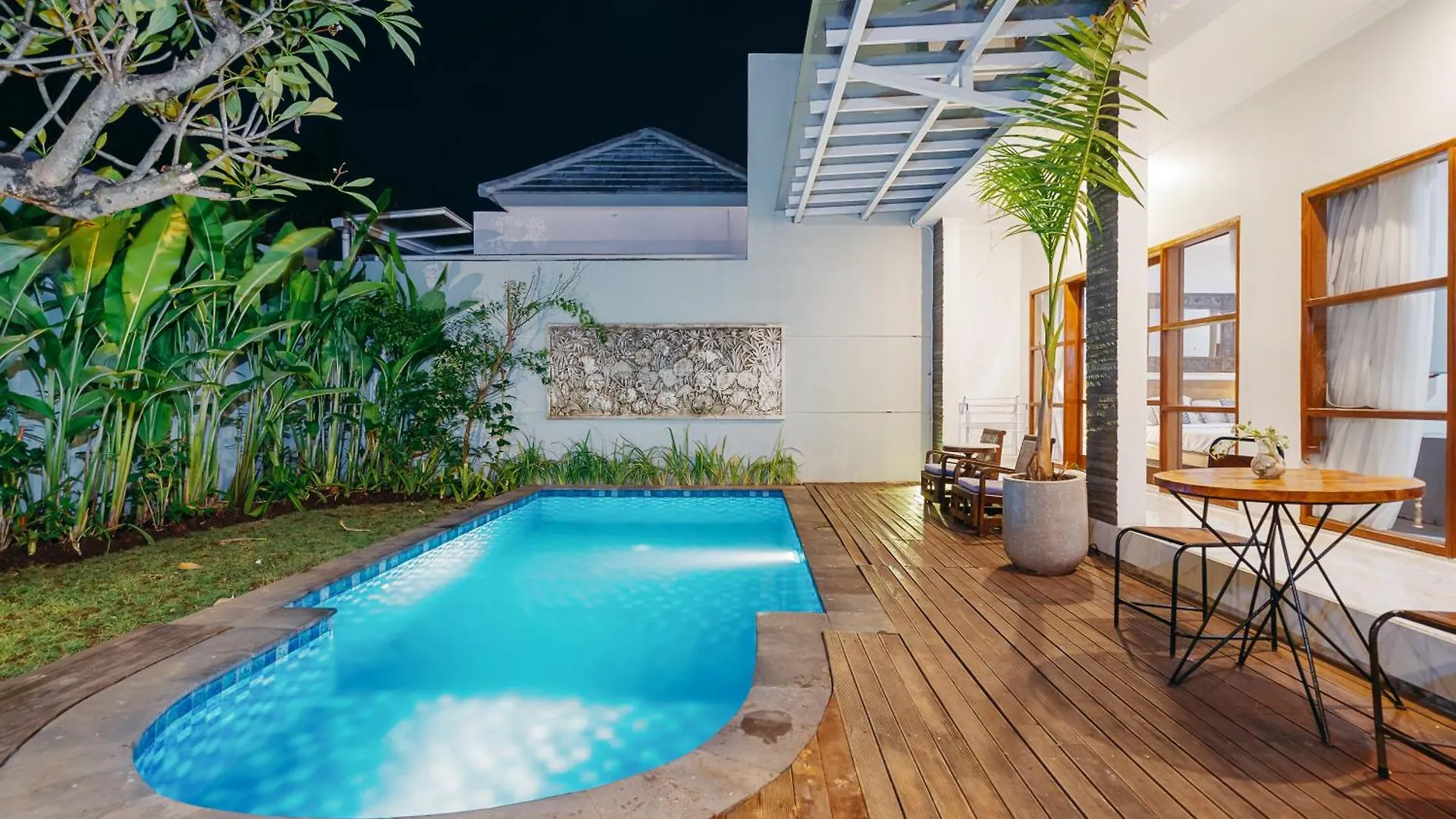 Villa Putih Jimbaran
